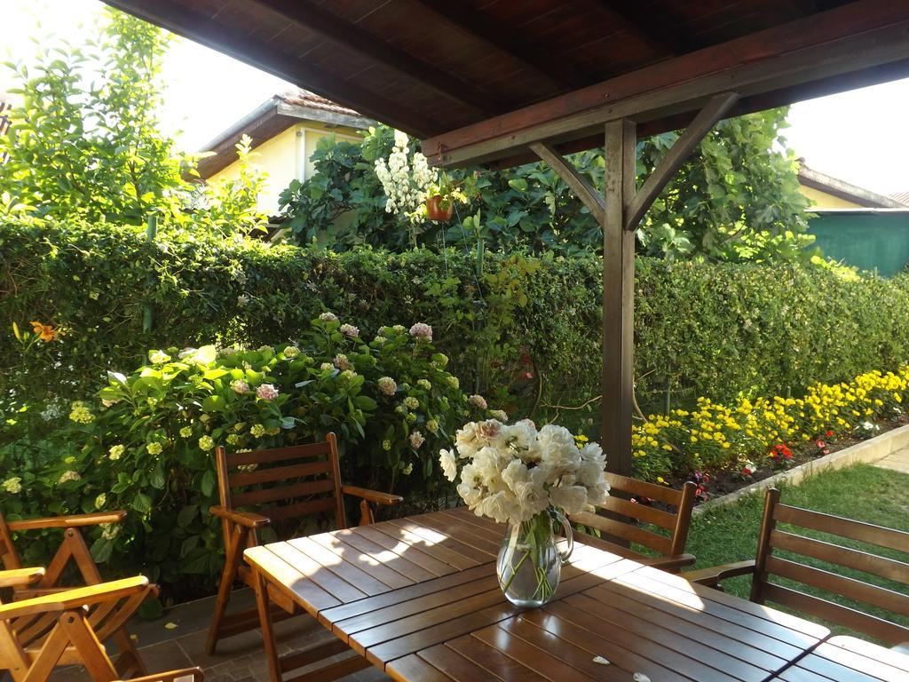 Guest House Hiora Ахтополь Экстерьер фото
