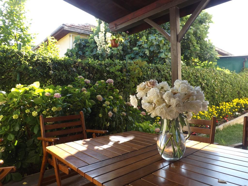 Guest House Hiora Ахтополь Экстерьер фото