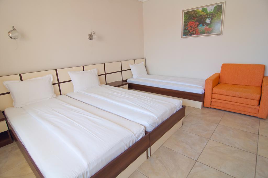 Guest House Hiora Ахтополь Экстерьер фото