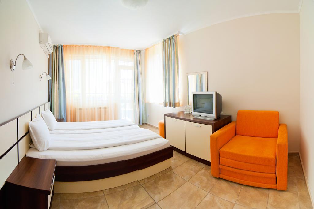 Guest House Hiora Ахтополь Экстерьер фото