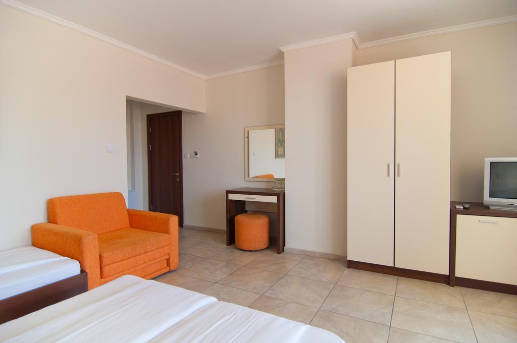 Guest House Hiora Ахтополь Экстерьер фото