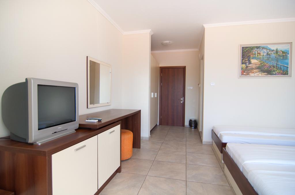Guest House Hiora Ахтополь Экстерьер фото