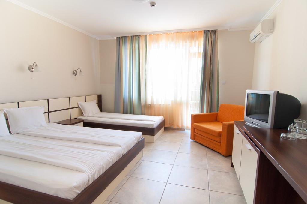 Guest House Hiora Ахтополь Экстерьер фото