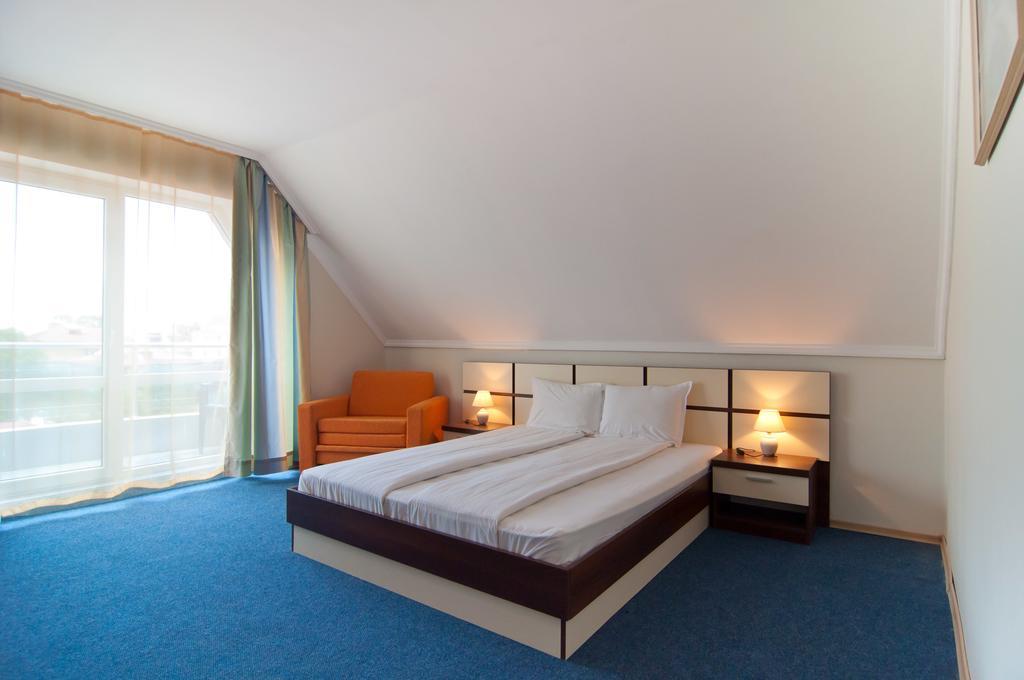 Guest House Hiora Ахтополь Экстерьер фото